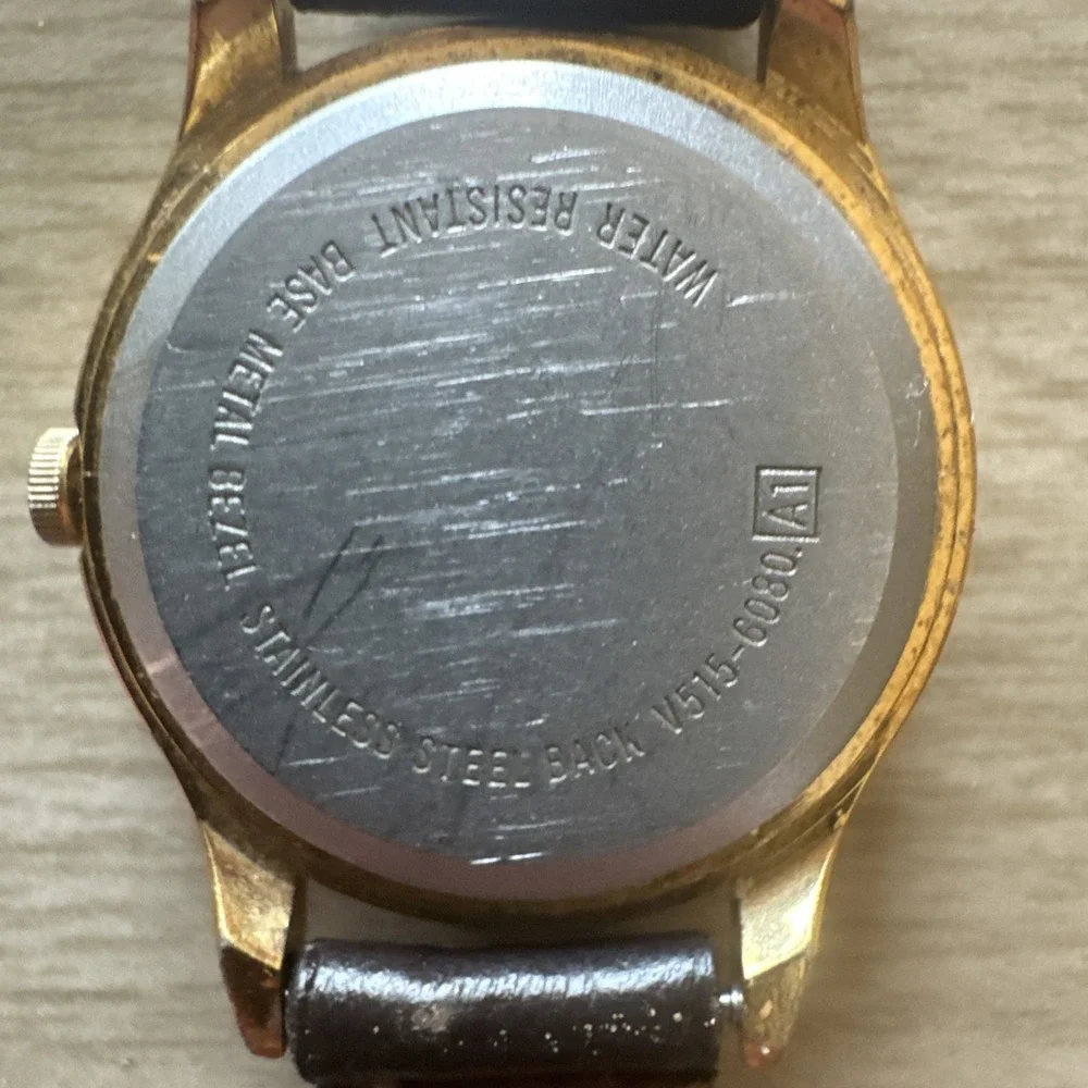 Vintage Disney Lorus 1990's Mickey Mouse Hands Watch Gold Tone Case Leather Band